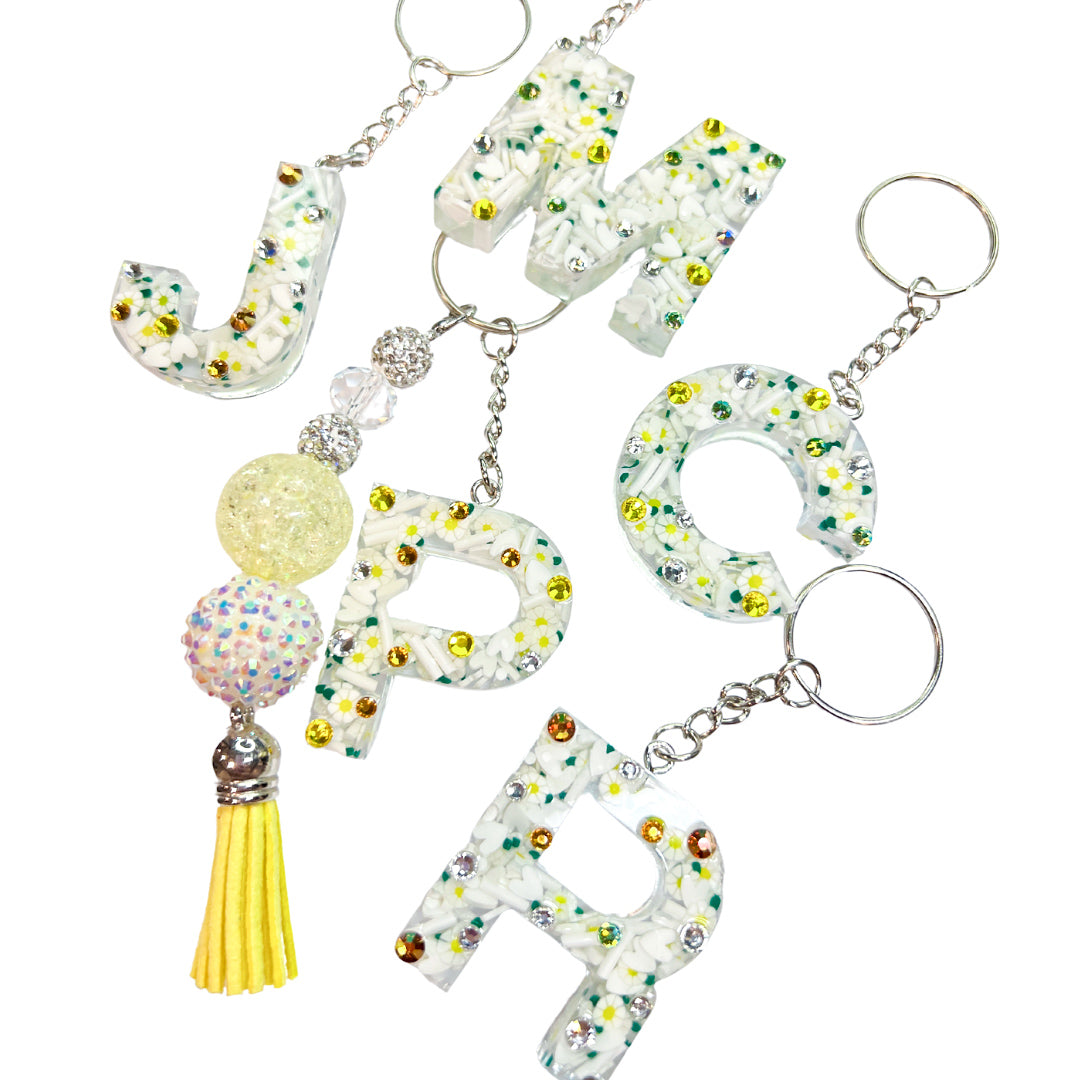 White Daisy Initial Keychain – Accessories by Sparkle Studio
